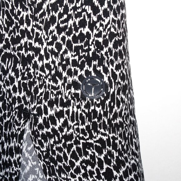 T by Talbots Abstract Animal Print Keyhole Back Active Tank - Picture 9 of 14